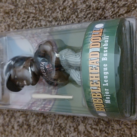 MLB 2003 Minnesota Twins Cristian Guzman Bobble Dobbles Bobblehead New Sealed - Picture 5 of 11